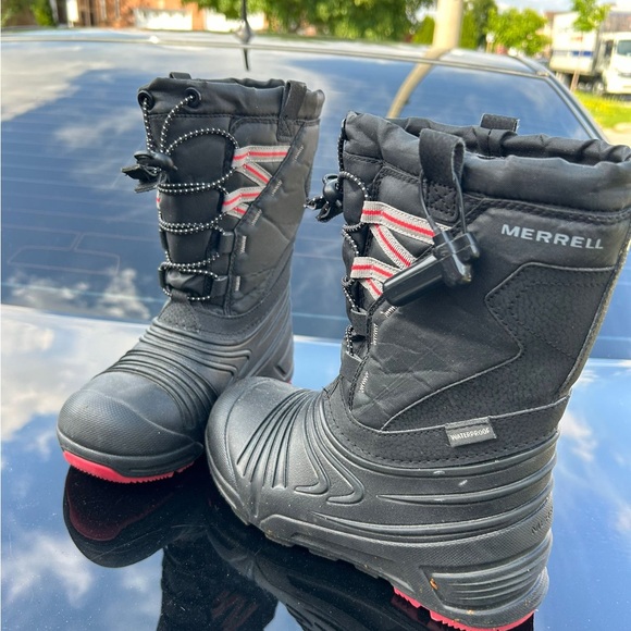 Merrell snow quest waterproof boots good up to -35°F - Picture 2 of 3